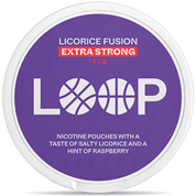 Front view of a can of LOOP Licorice Fusion Extra Strong Slim nicotine pouches