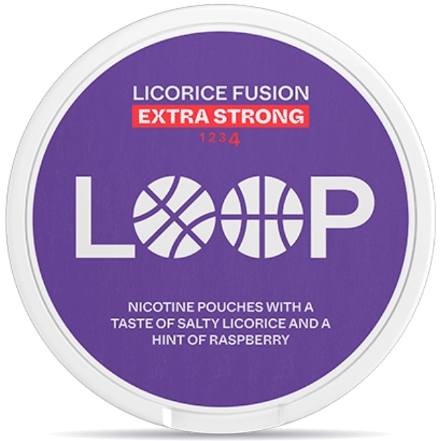 Front view of a can of LOOP Licorice Fusion Extra Strong Slim nicotine pouches