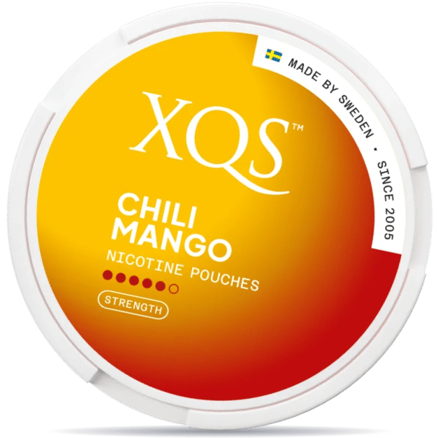 Front view of a can of XQS Chili Mango X-Strong nicotine pouches